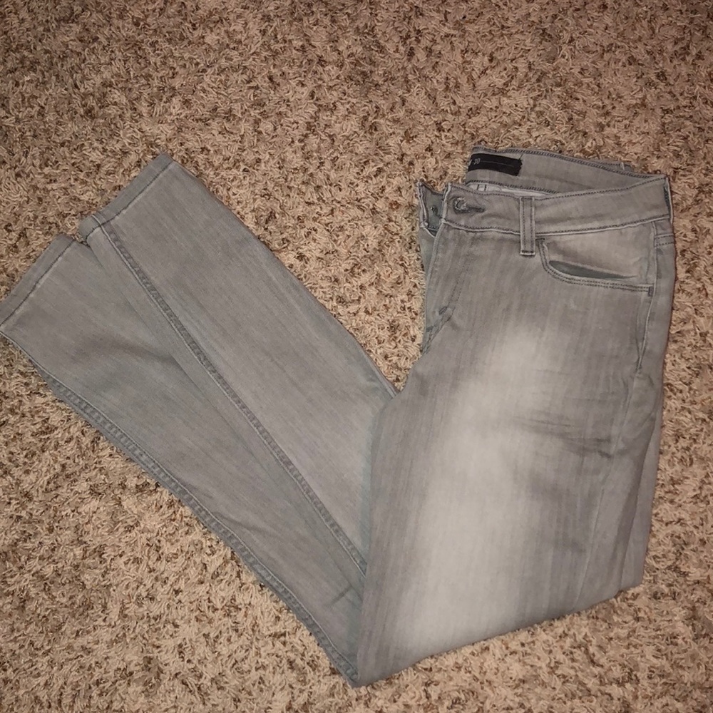 Levi jeans